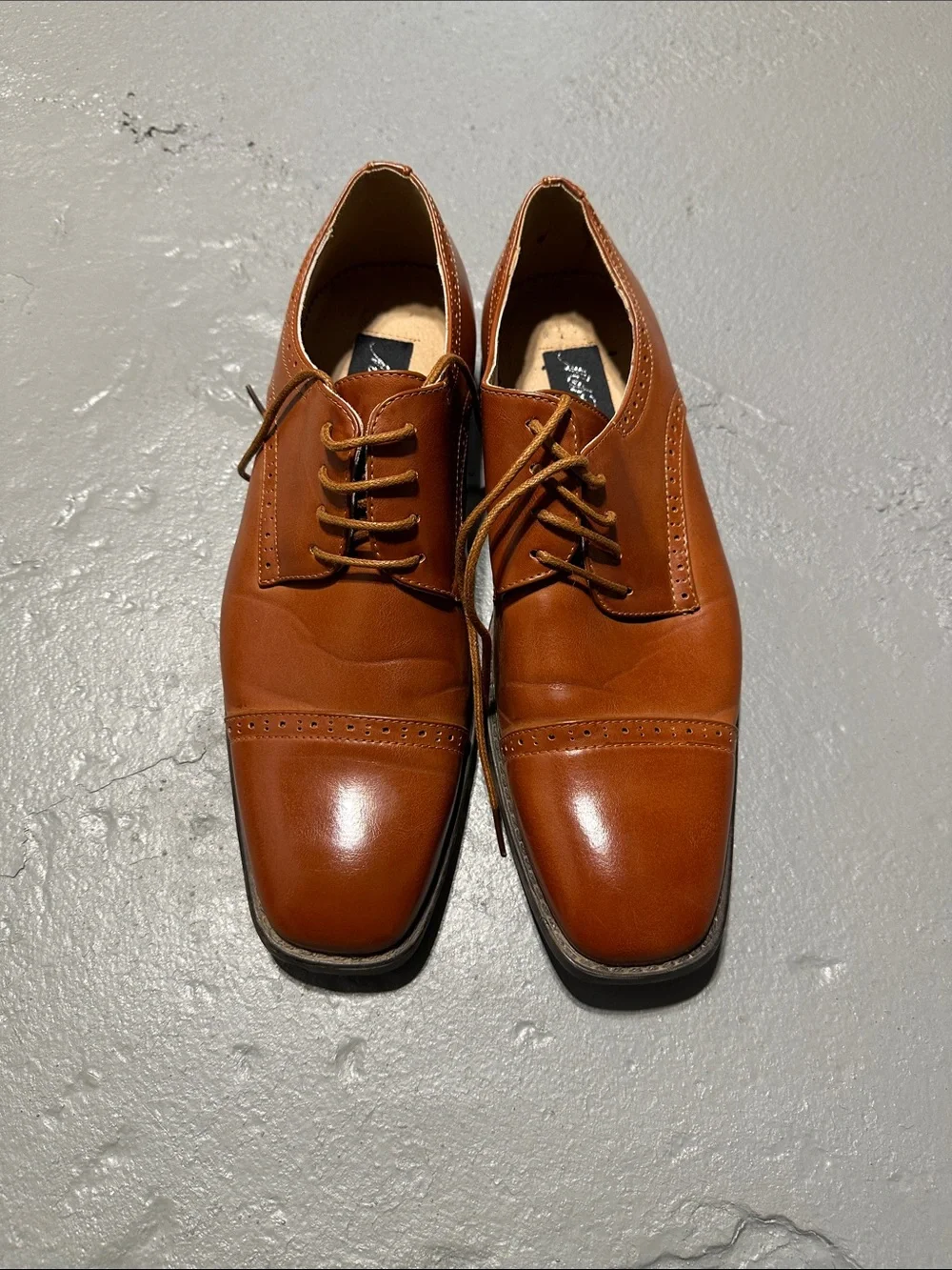 Men's Lace-Up Leather Derby in Cognac Tan